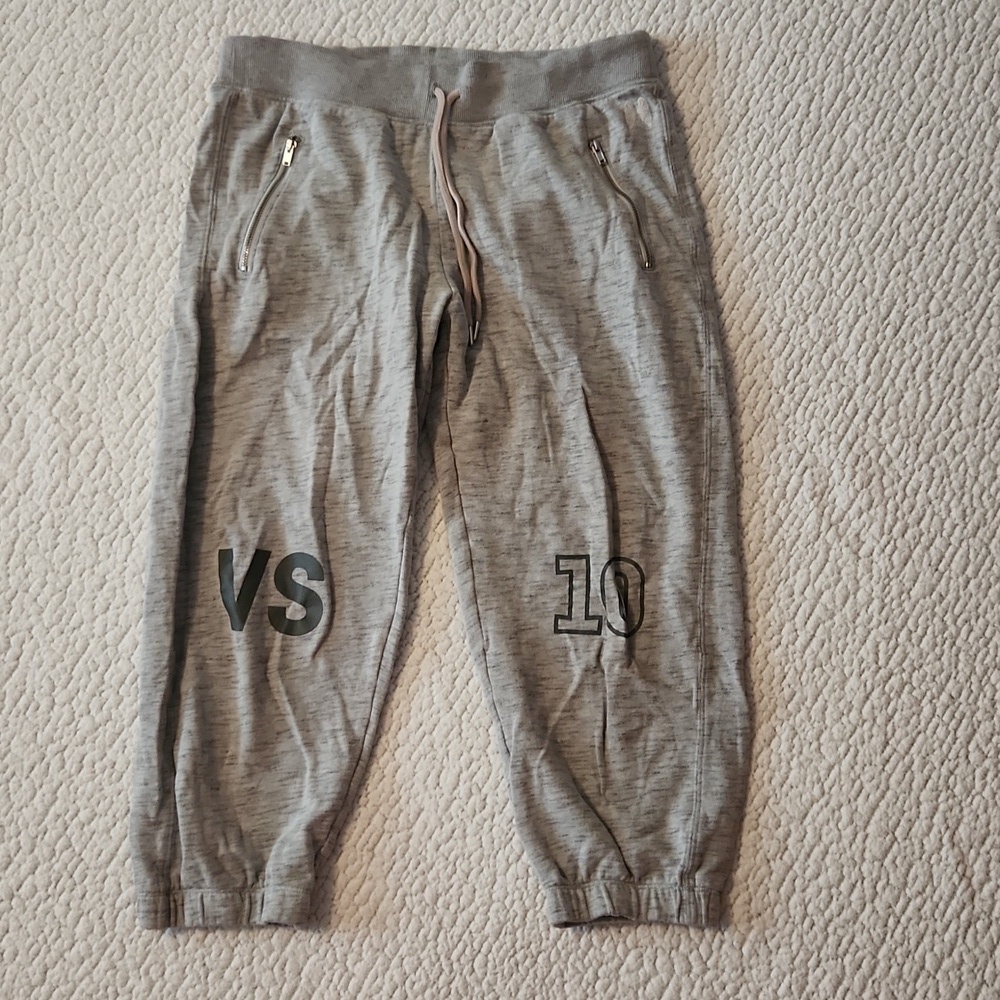 Victoria's Secret Loungewear Long Sleeve Top And Cropped Sweatpant Joggers Set - Picture 6 of 12